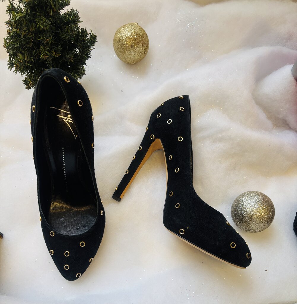 Guissepi Zanotti grommet stiletto