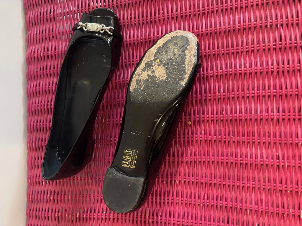 Gucci Peek a Boo Toe Flat