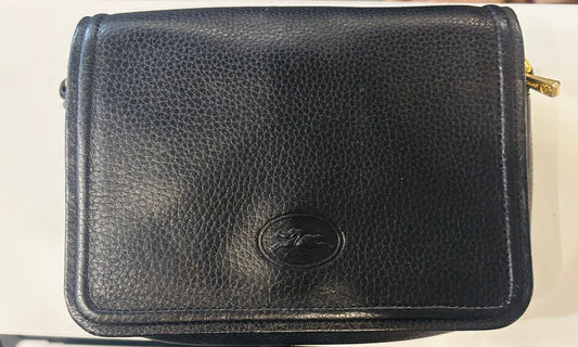 pebbled leather crossbody wallet bag