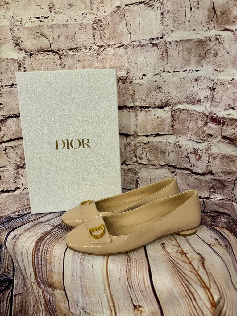DIOR c'est Ballet Flats patent leather
