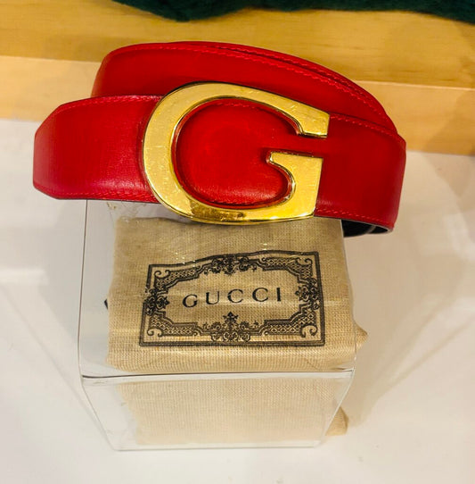 Gucci Leather G buckle belt