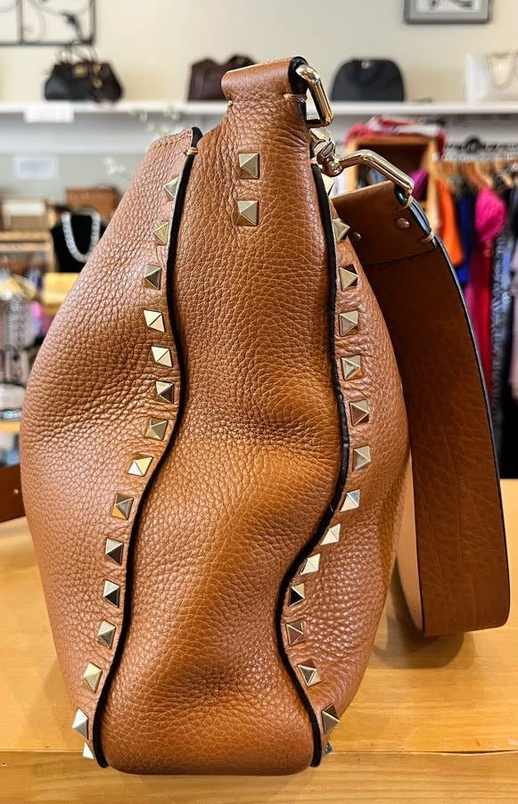 Valentino Garavani Rockstud Pebbled Hobo
