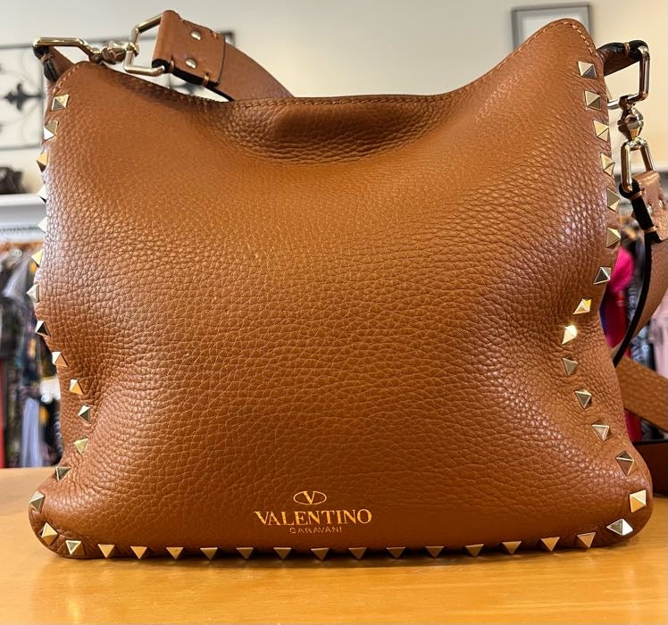 Valentino Garavani Rockstud Pebbled Hobo