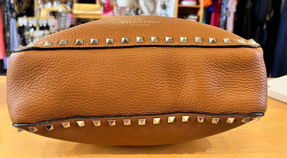 Valentino Garavani Rockstud Pebbled Hobo
